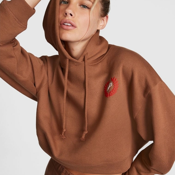NWT Victoria Secret Cropped Fleece Hoodie. - Picture 4 of 7